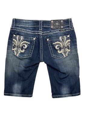 Miss Me Bling Pocket Fleur De Lis Denim Shorts Dark Wash Capri Bermuda Size 27